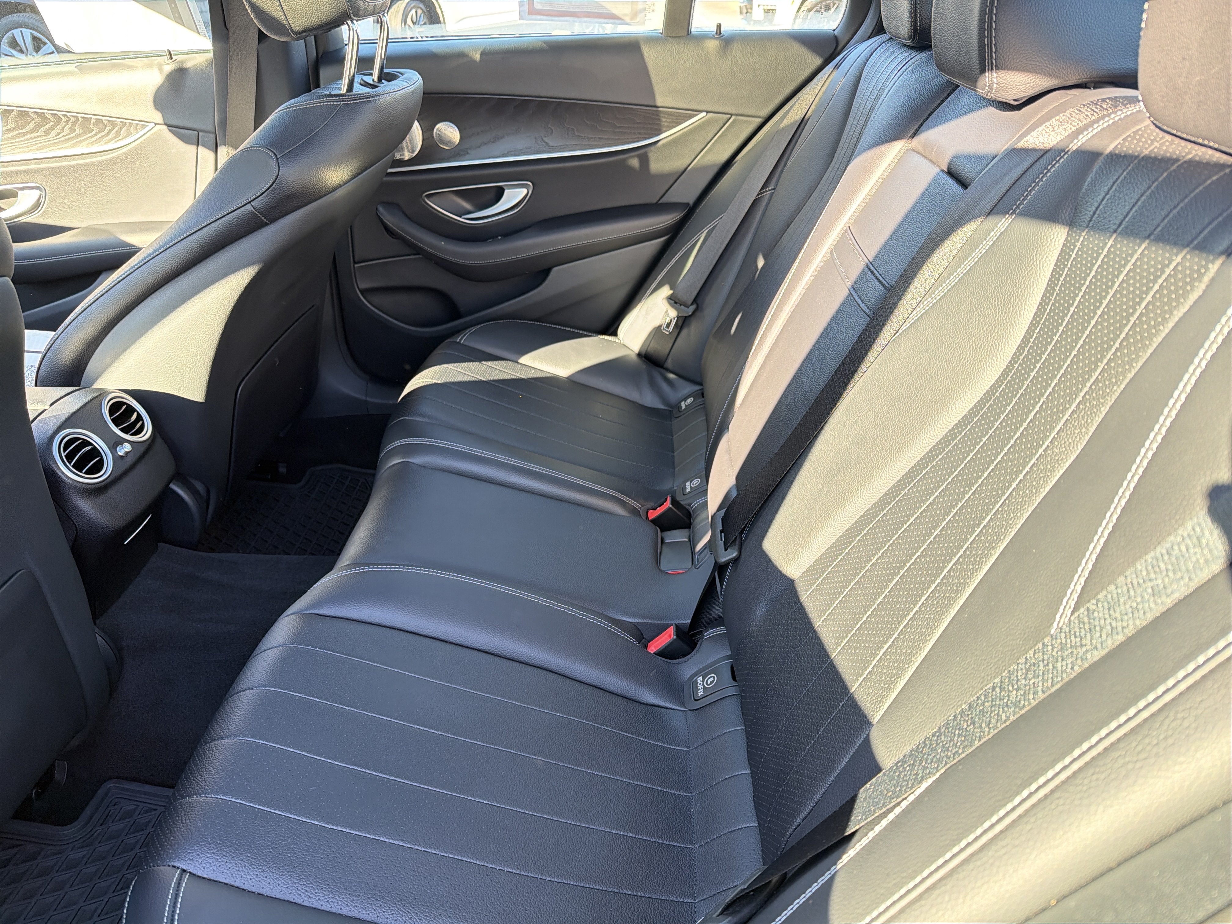 Certified 2023 Mercedes-Benz E 450 4MATIC Sedan image 27