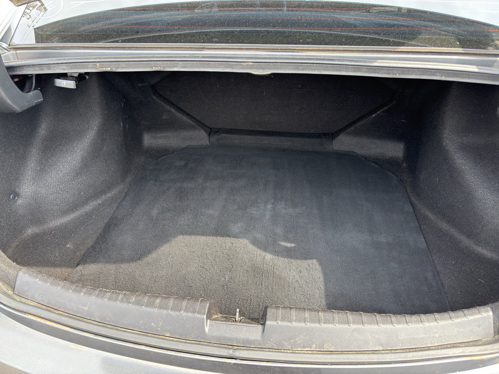 Used 2013 Acura ILX w/ Premium Package FWD image 3
