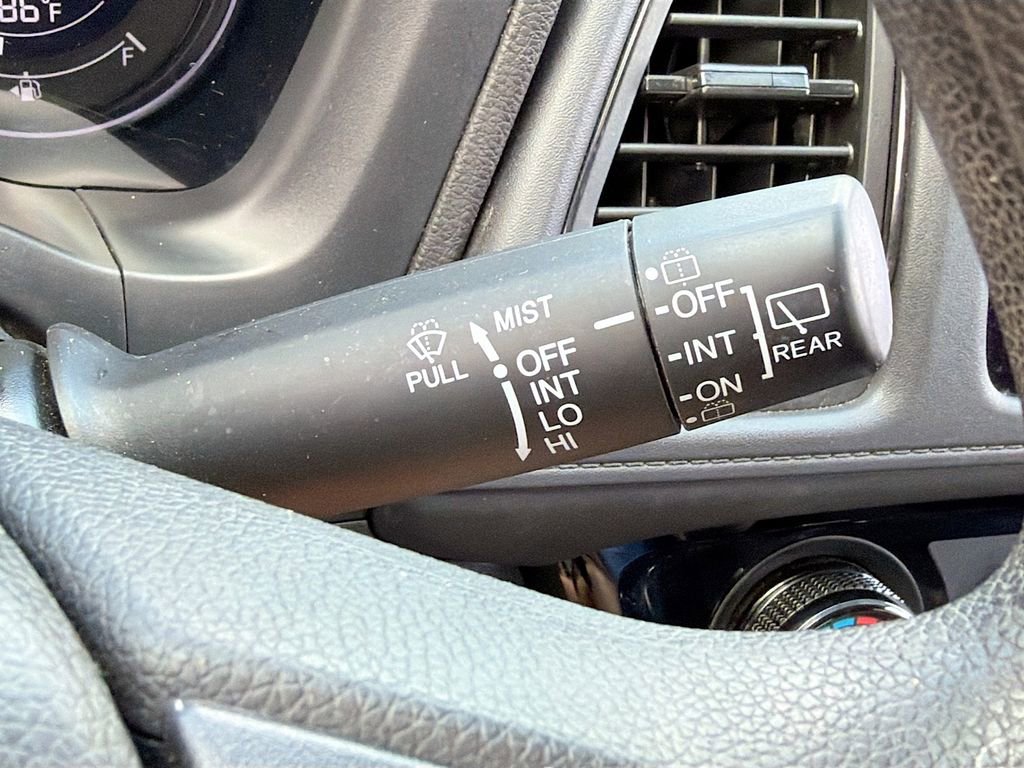 Used 2022 Honda HR-V LX image 21