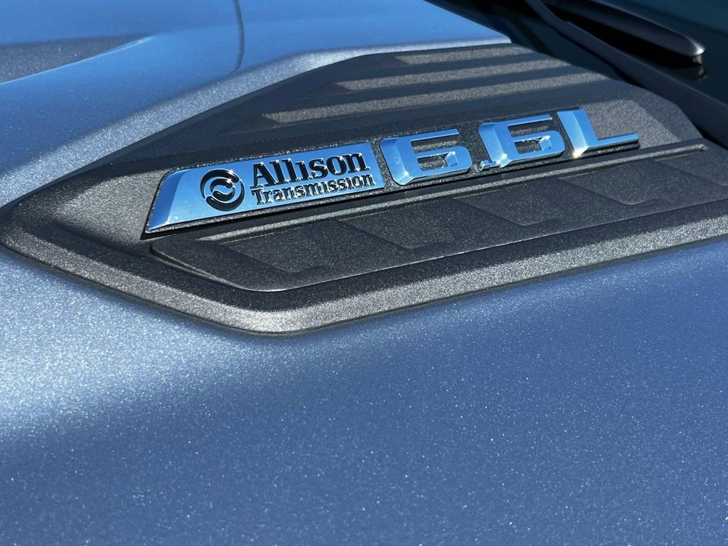 Used 2025 Chevrolet Silverado 3500 LTZ w/ LTZ Premium Texas Edition image 11