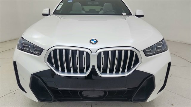 Used 2025 BMW X6 xDrive40i image 9