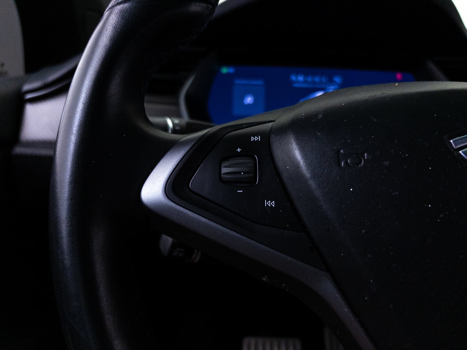 Used 2020 Tesla Model X Performance AWD/4WD image 30
