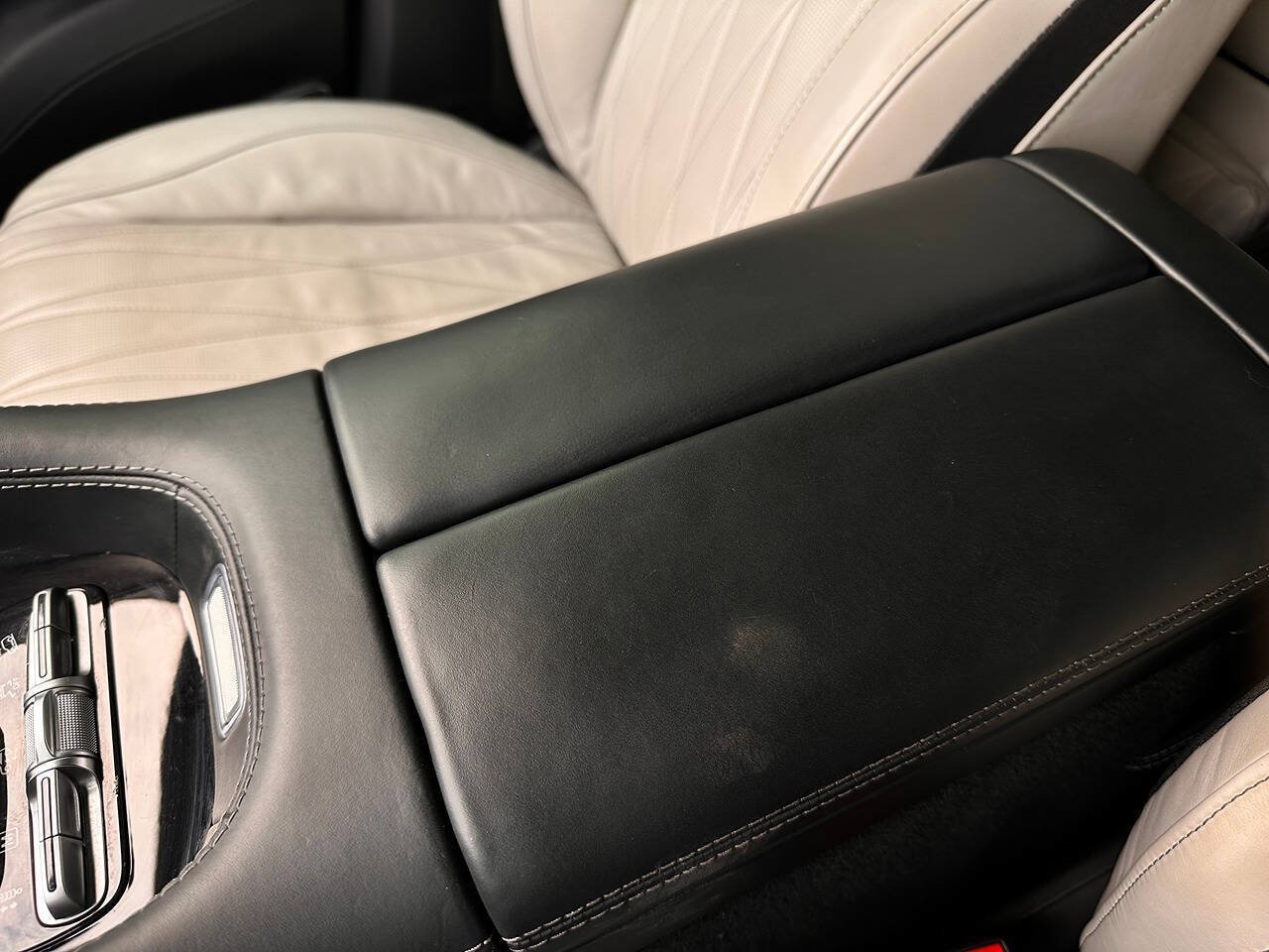 Used 2021 Mercedes-Benz Maybach GLS 600 4MATIC image 52