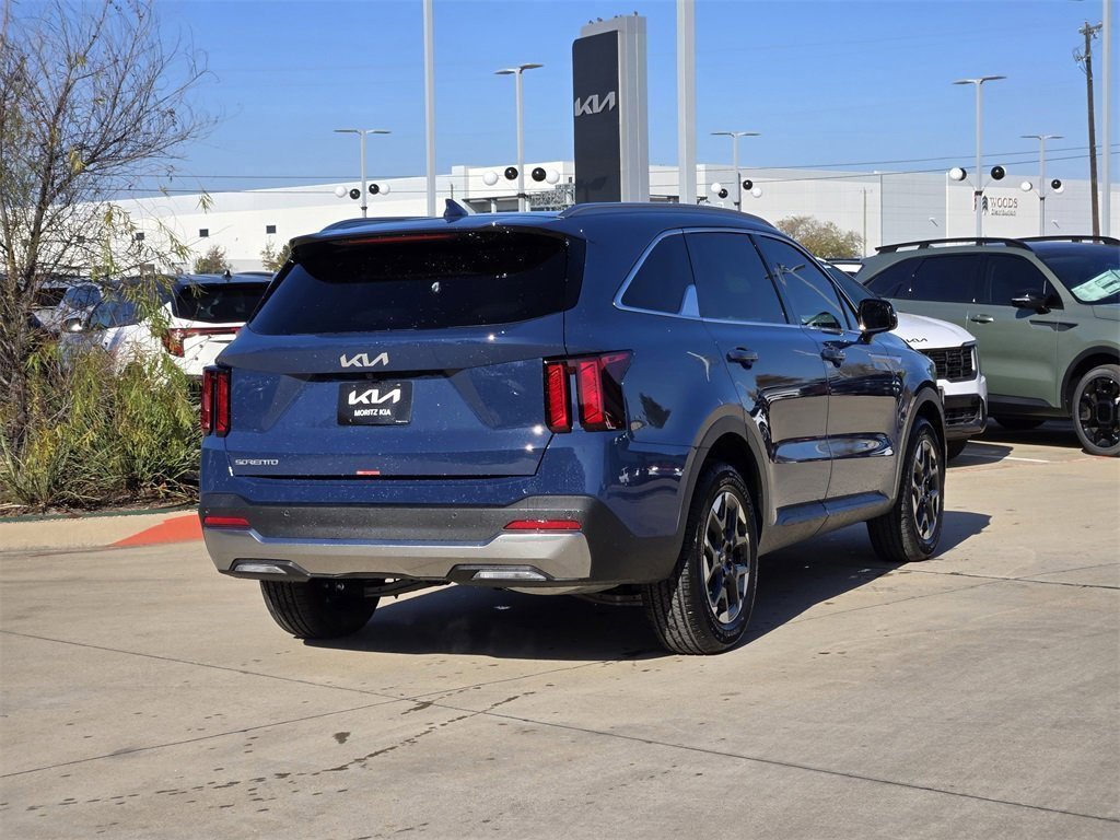 New 2026 Kia Sorento S w/ S Panoramic Sunroof Package image 12