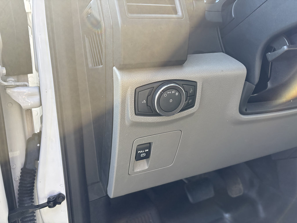 Used 2018 Ford F150 XL w/ Equipment Group 101A Mid RWD image 16