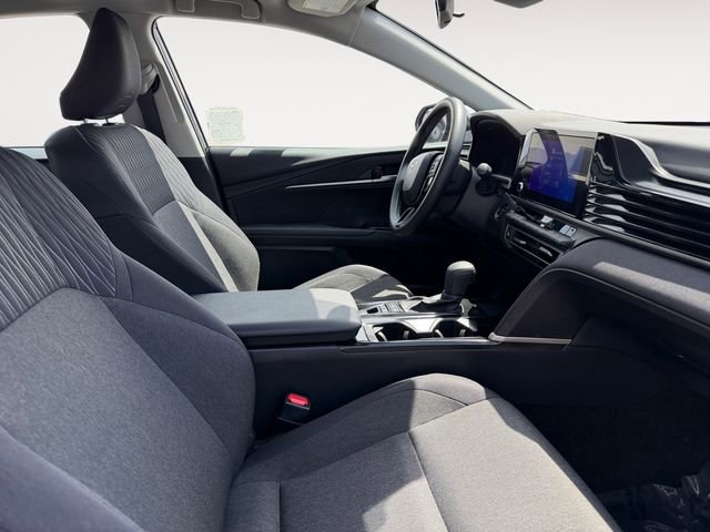 Certified 2025 Toyota Camry LE image 13