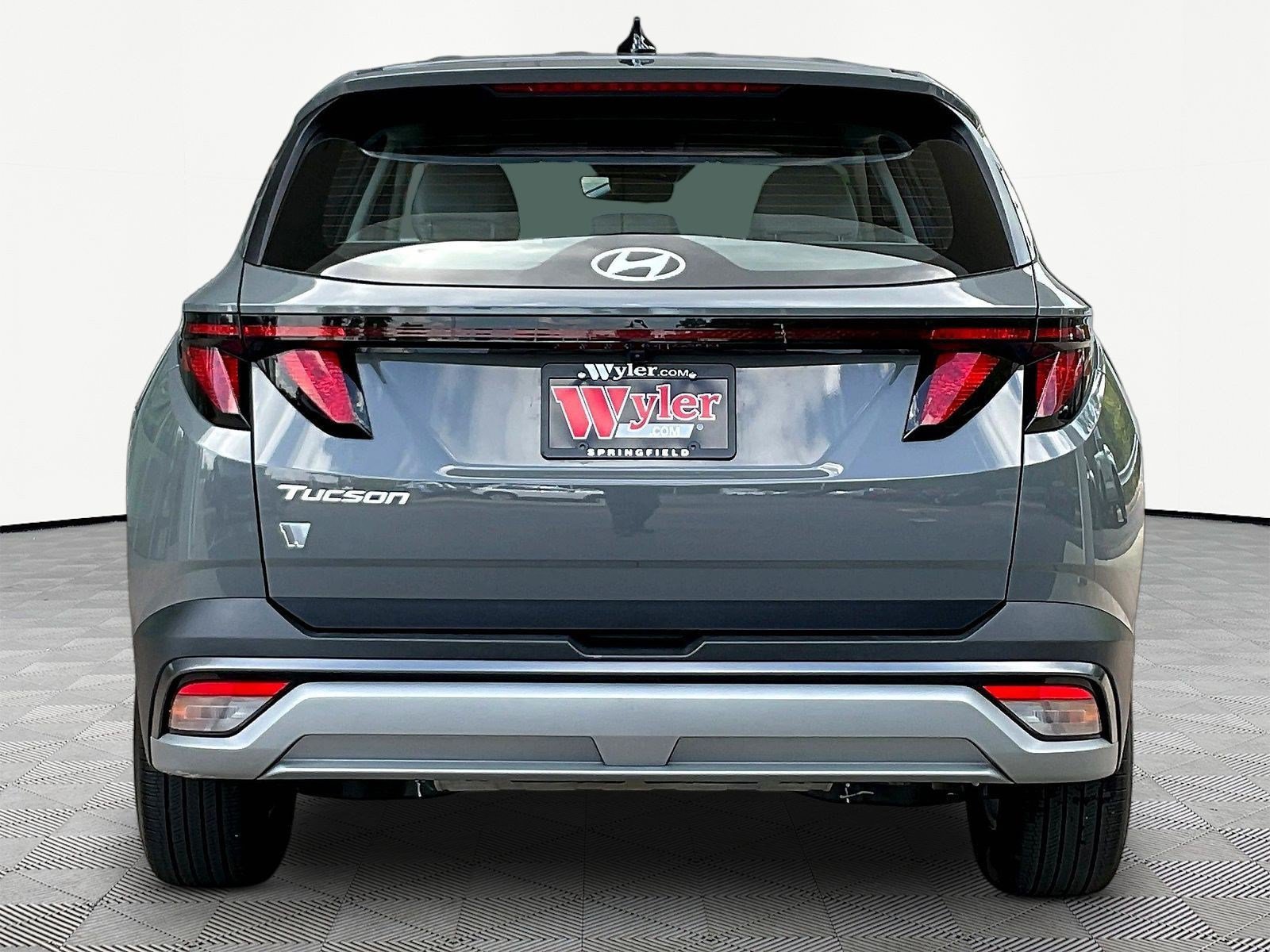 Used 2025 Hyundai Tucson SE FWD image 5