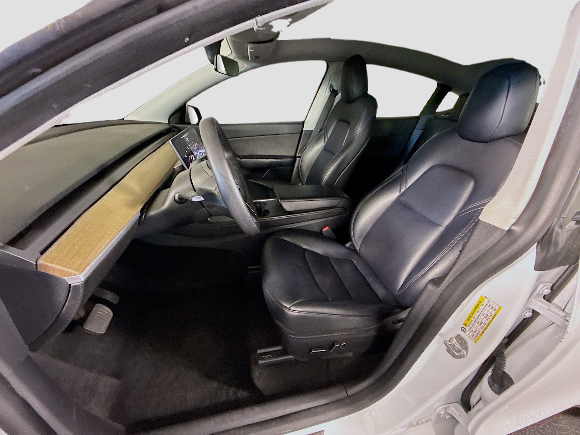 Used 2021 Tesla Model Y Long Range image 21