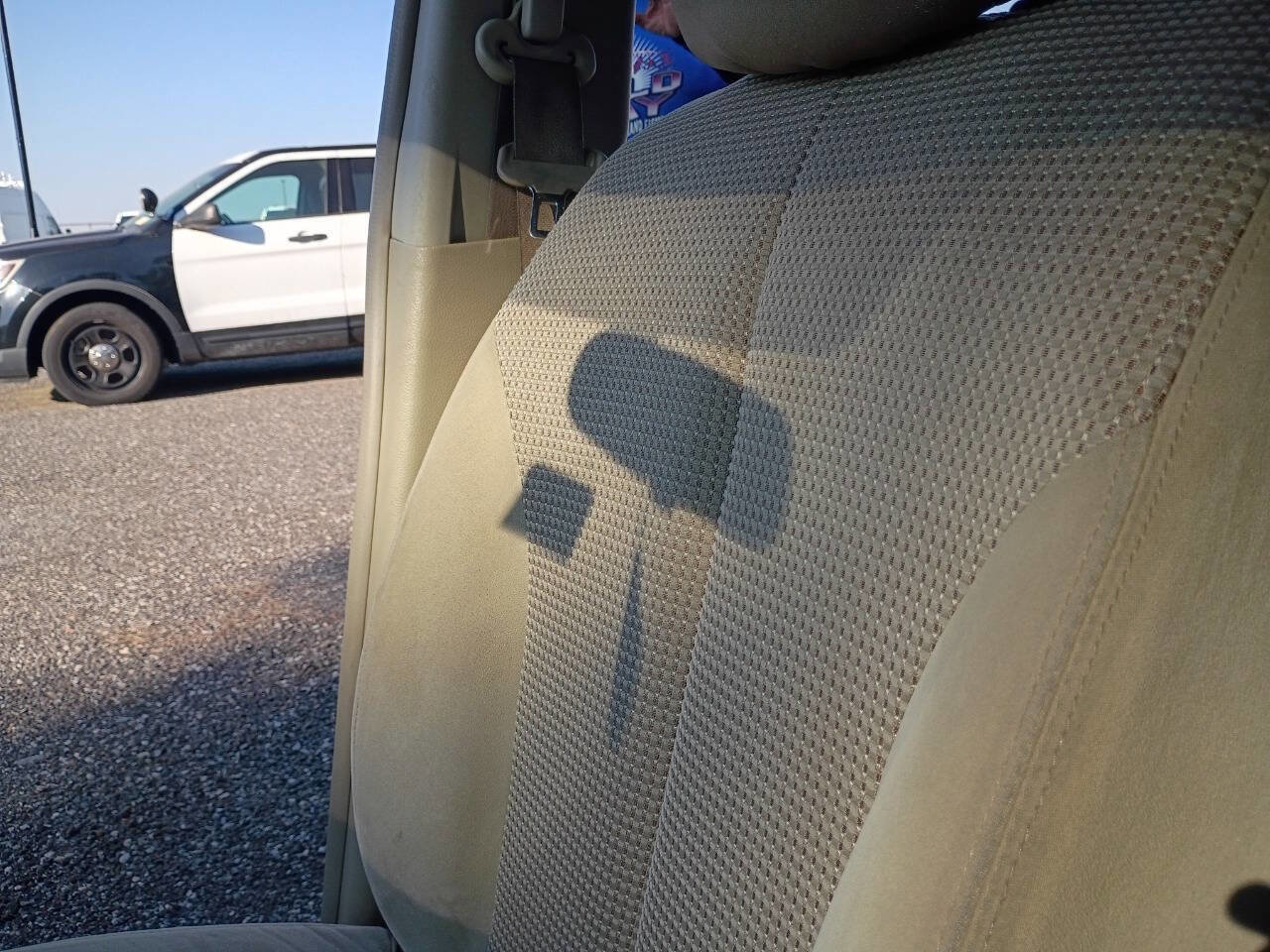 Used 2011 Nissan Versa SL image 15