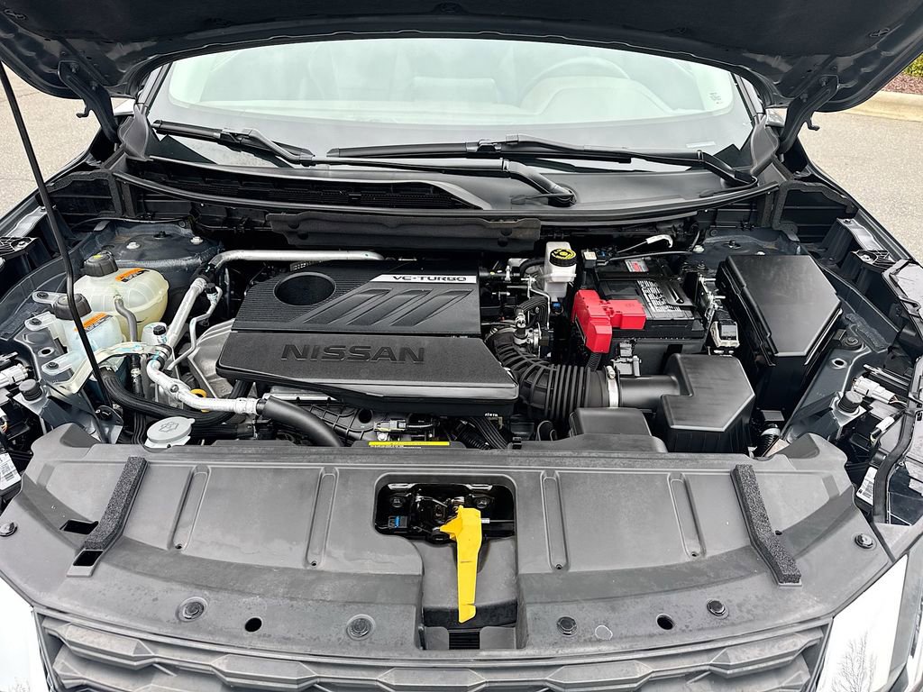 Used 2023 Nissan Rogue SV w/ SV Premium B Package image 25
