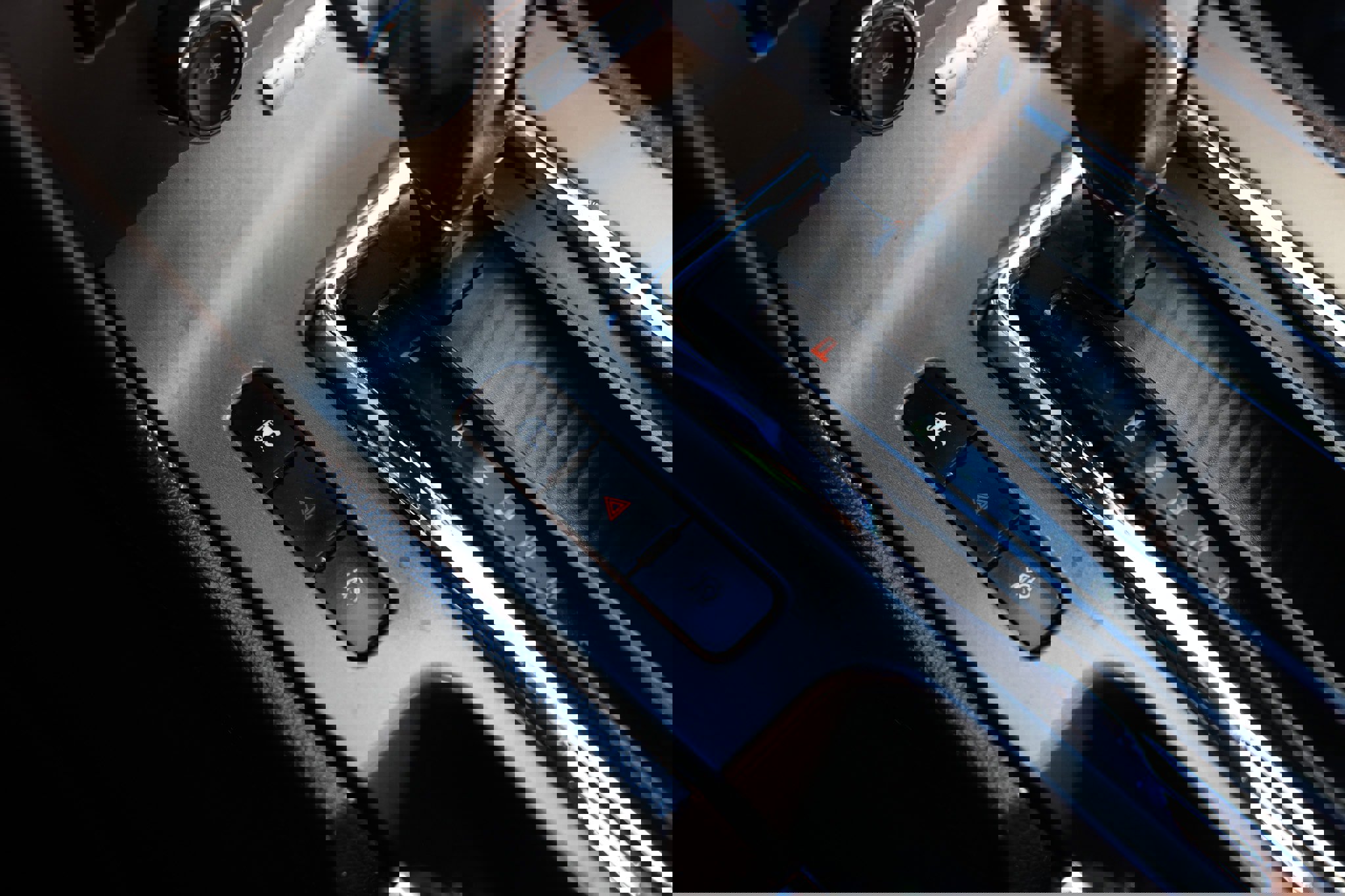 Used 2010 Ford Mustang GT image 43