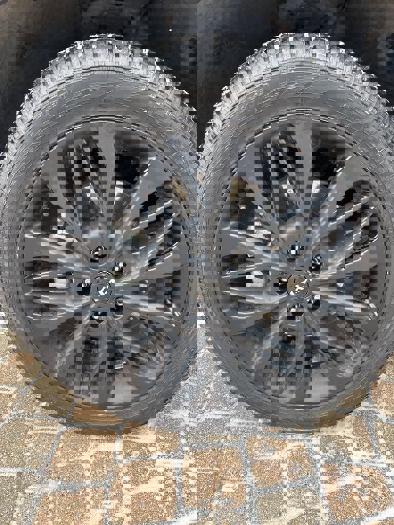 Used 2023 Kia Seltos Nightfall Edition image 9