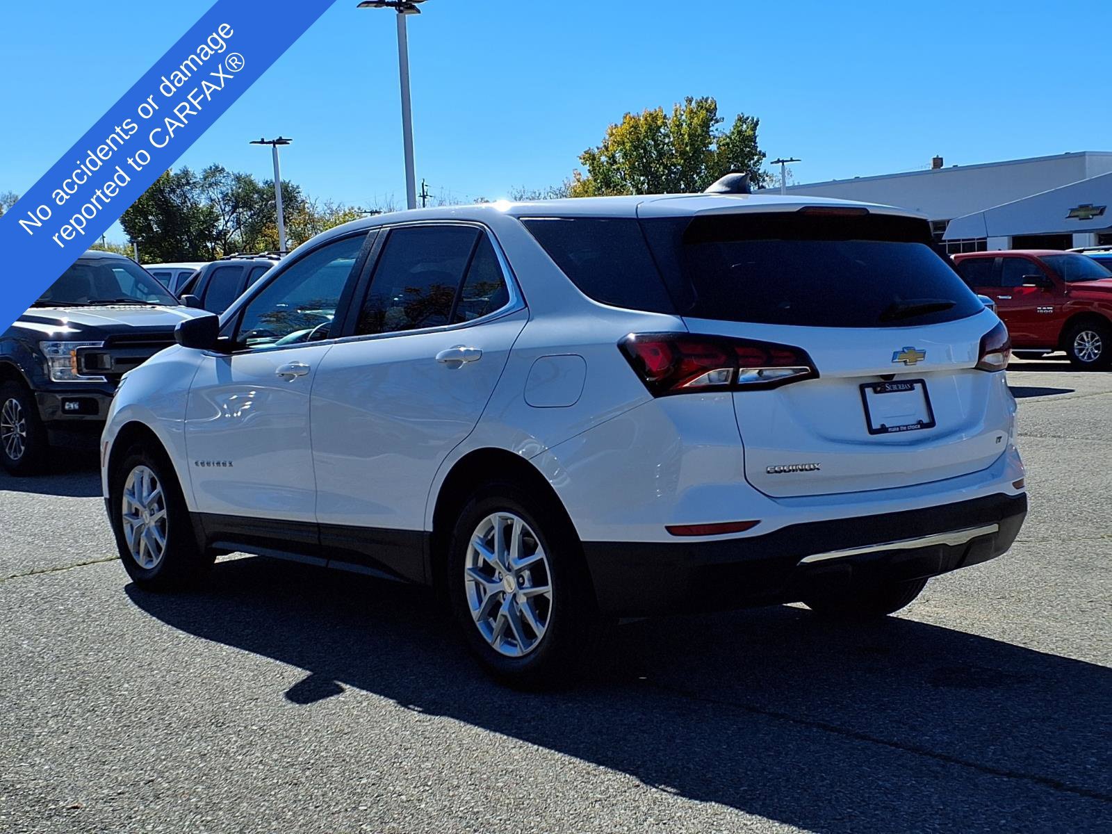 Used 2024 Chevrolet Equinox LT w/ LPO, Floor Liner Package FWD image 8