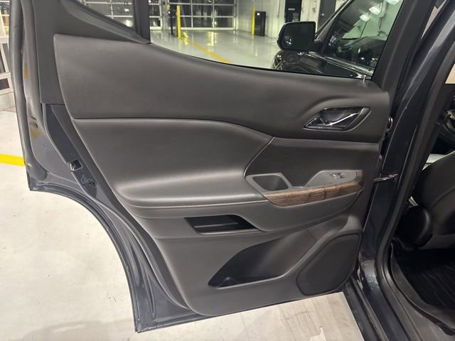 Used 2023 GMC Acadia Denali w/ Denali Ultimate Package image 27