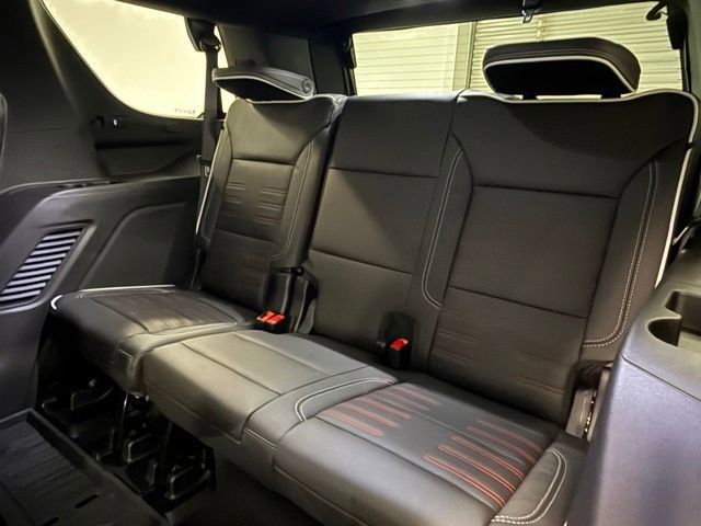 New 2026 GMC Yukon AT4 Ultimate AWD/4WD image 15