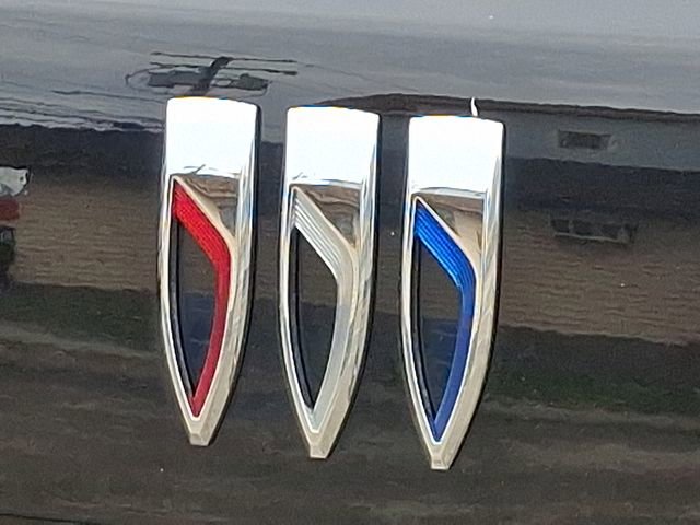 Used 2025 Buick Envision Sport Touring image 30