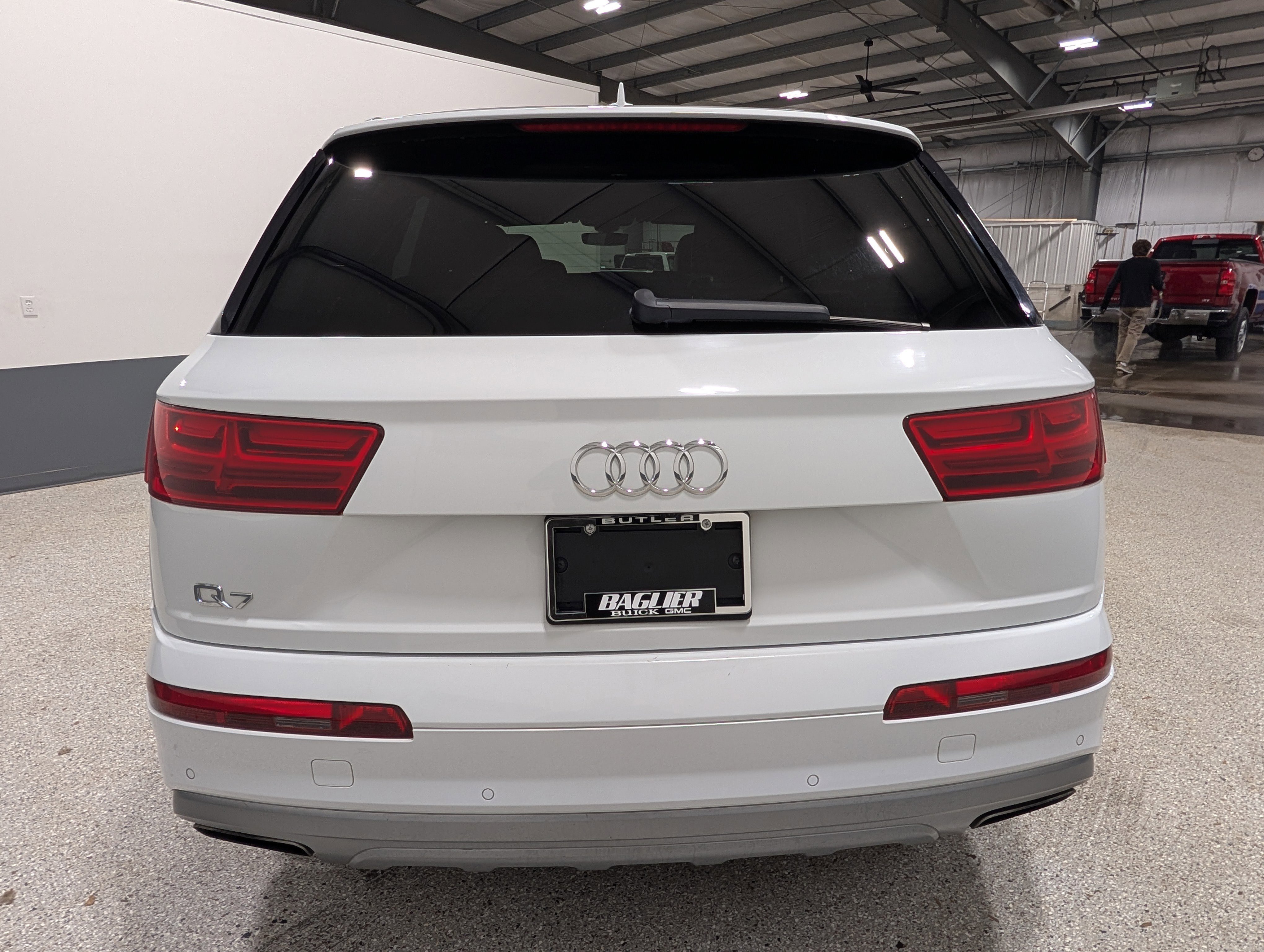 Used 2019 Audi Q7 3.0T Premium Plus w/ Premium Plus Package AWD/4WD image 9