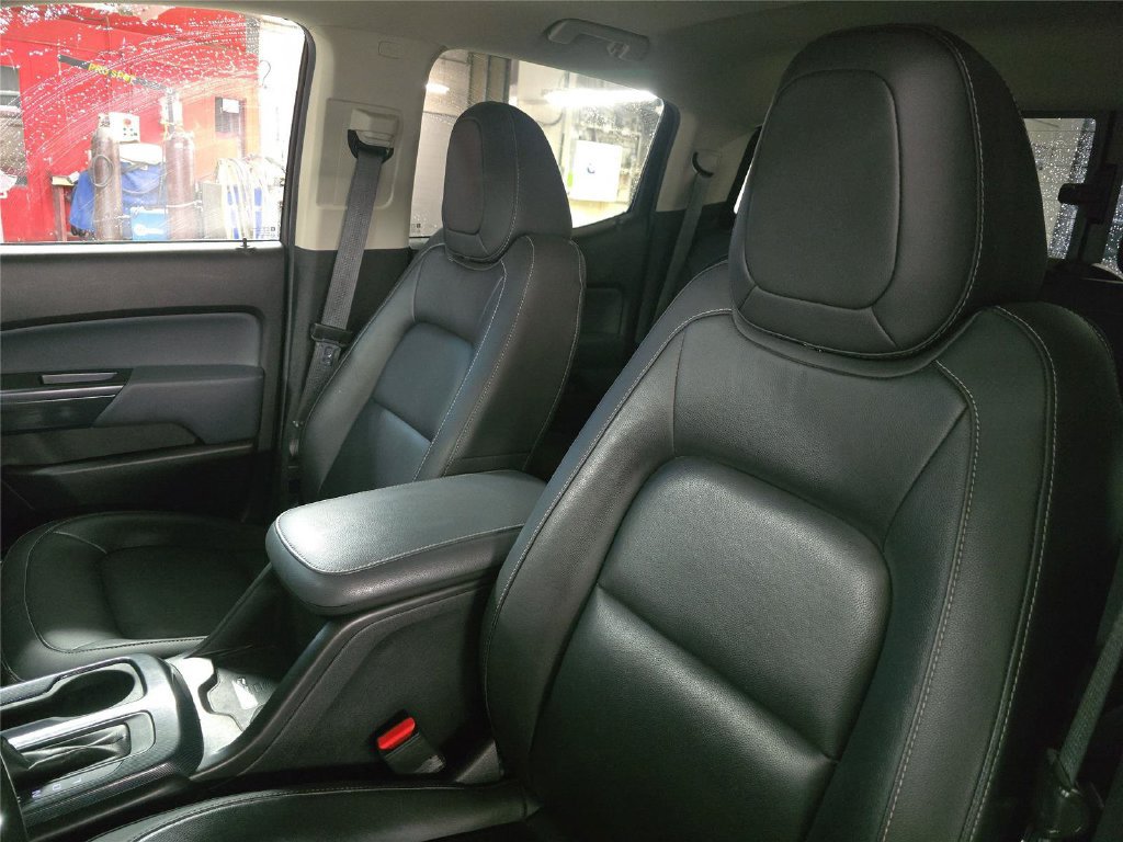 Used 2021 Chevrolet Colorado Z71 w/ Safety Package AWD/4WD image 14