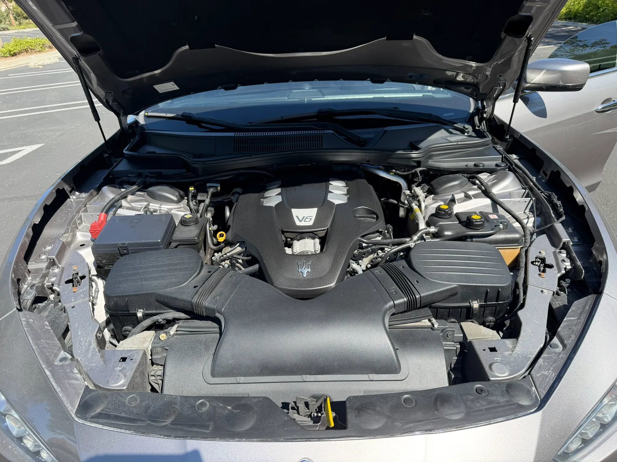 Used 2014 Maserati Ghibli RWD image 28