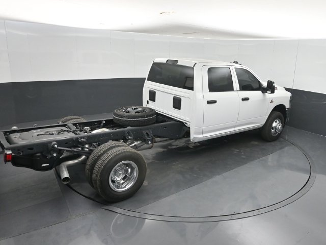 New 2026 RAM 3500 Tradesman w/ Chrome Appearance Group A AWD/4WD image 41
