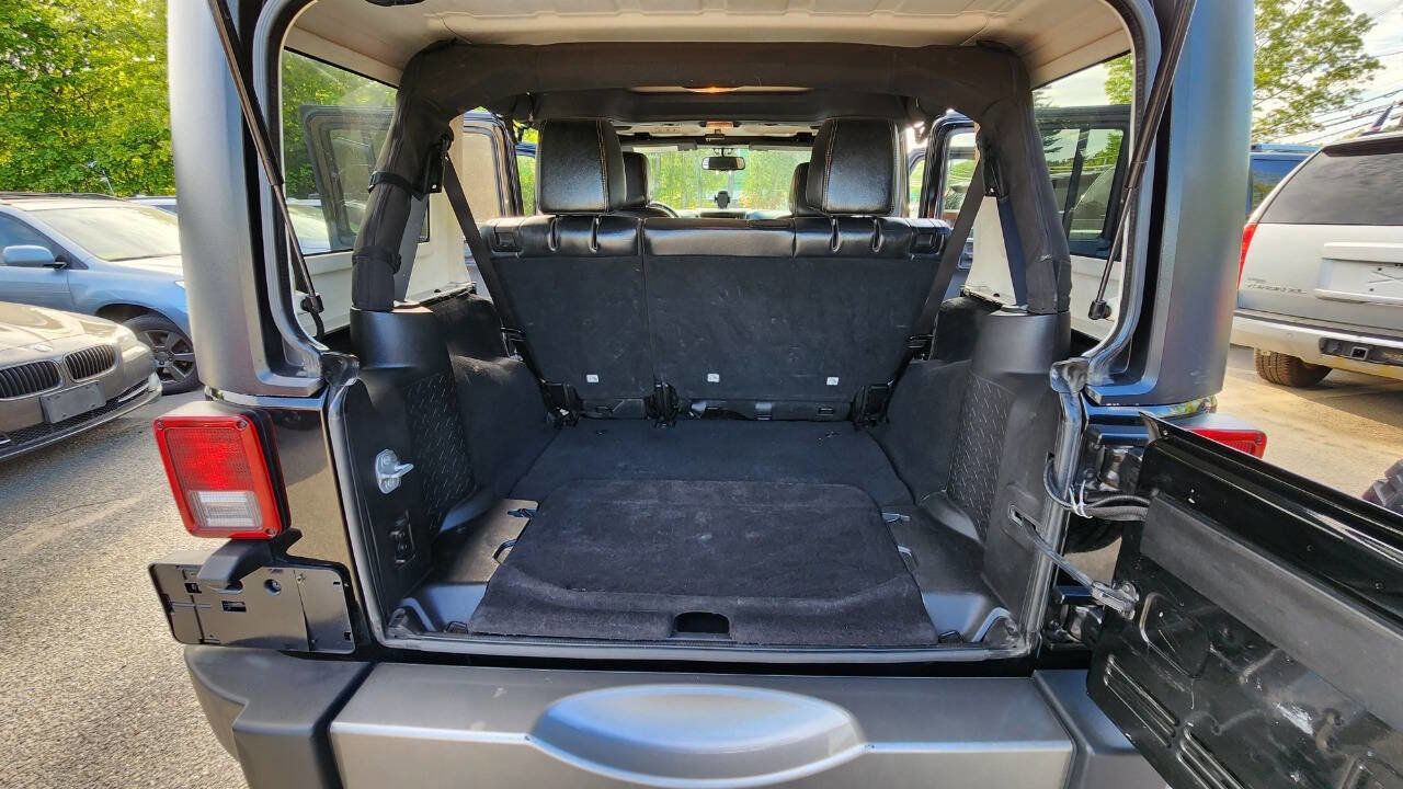 Used 2014 Jeep Wrangler Unlimited Sport AWD/4WD image 41