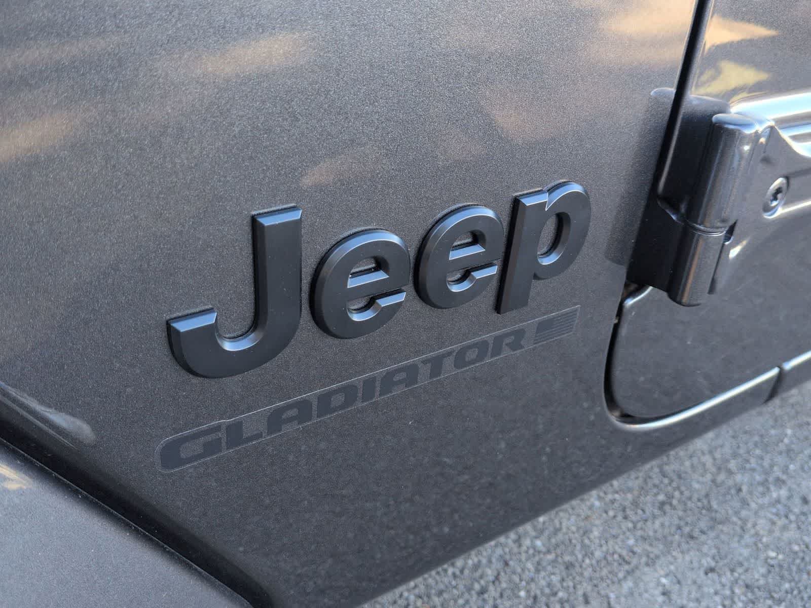 New 2026 Jeep Gladiator Sport AWD/4WD image 4