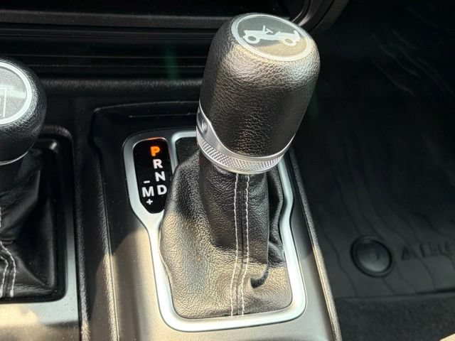 Used 2020 Jeep Wrangler Unlimited Sahara w/ Safety Group AWD/4WD image 23