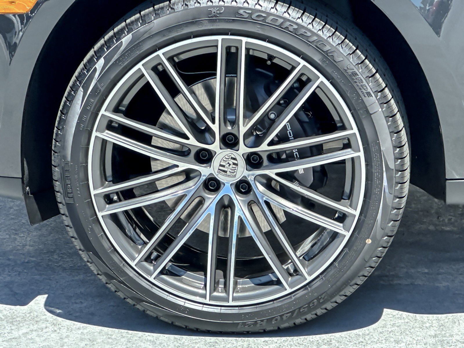 New 2026 Porsche Macan AWD/4WD image 26