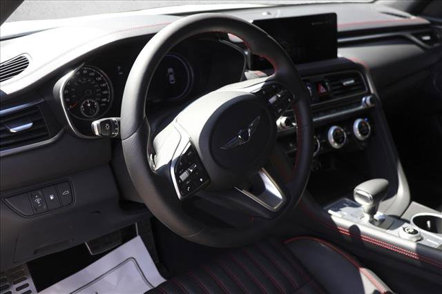 Used 2023 Genesis G70 2.0T w/ Sport Prestige Package AWD/4WD image 10