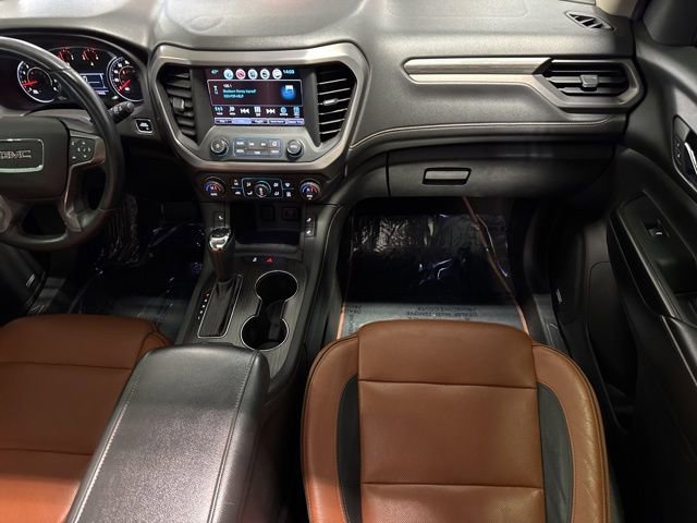 Used 2017 GMC Acadia SLT image 15