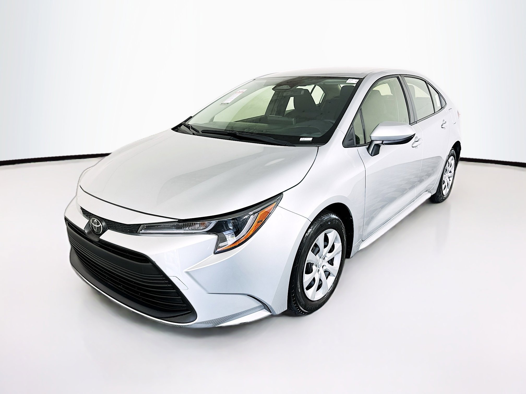 Used 2023 Toyota Corolla LE FWD image 7