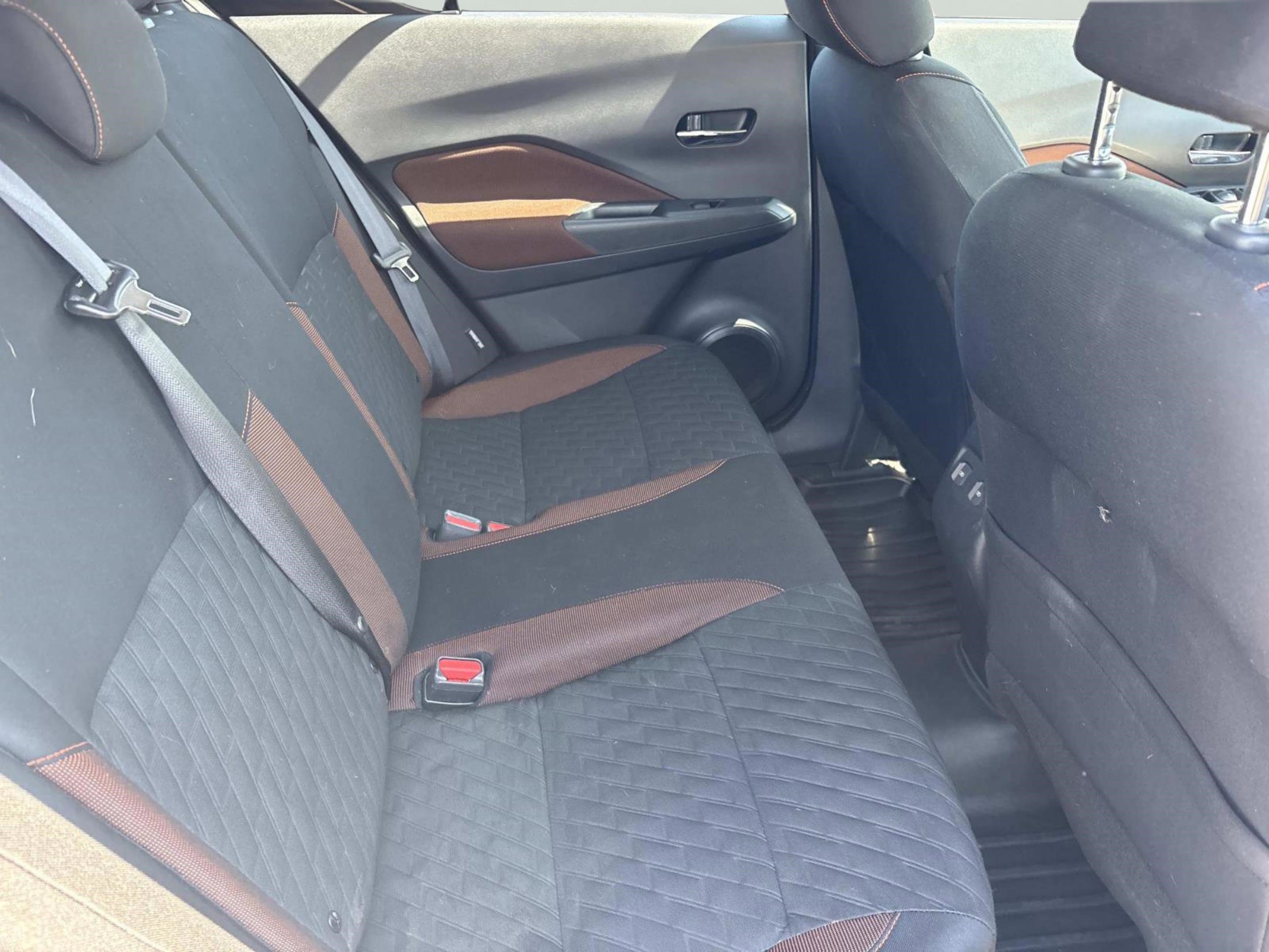 Used 2021 Nissan Kicks SR image 19