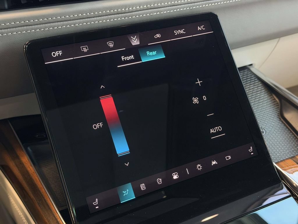 New 2026 Cadillac Escalade Platinum Luxury AWD/4WD image 22