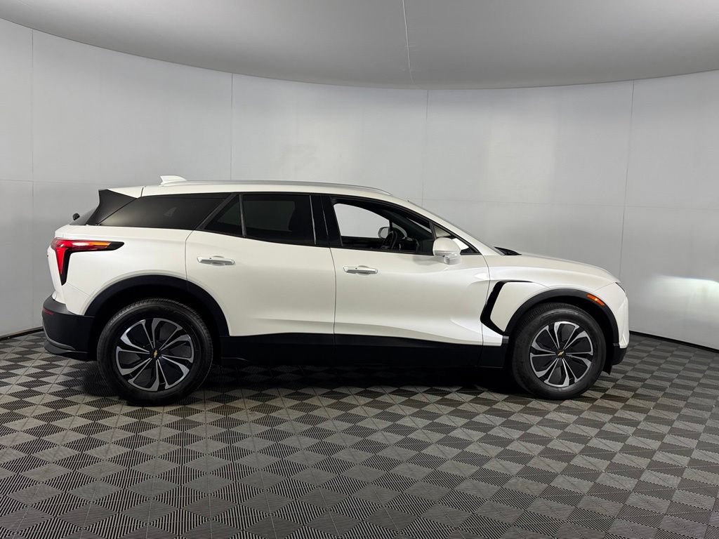 Used 2024 Chevrolet Blazer EV LT AWD/4WD image 7