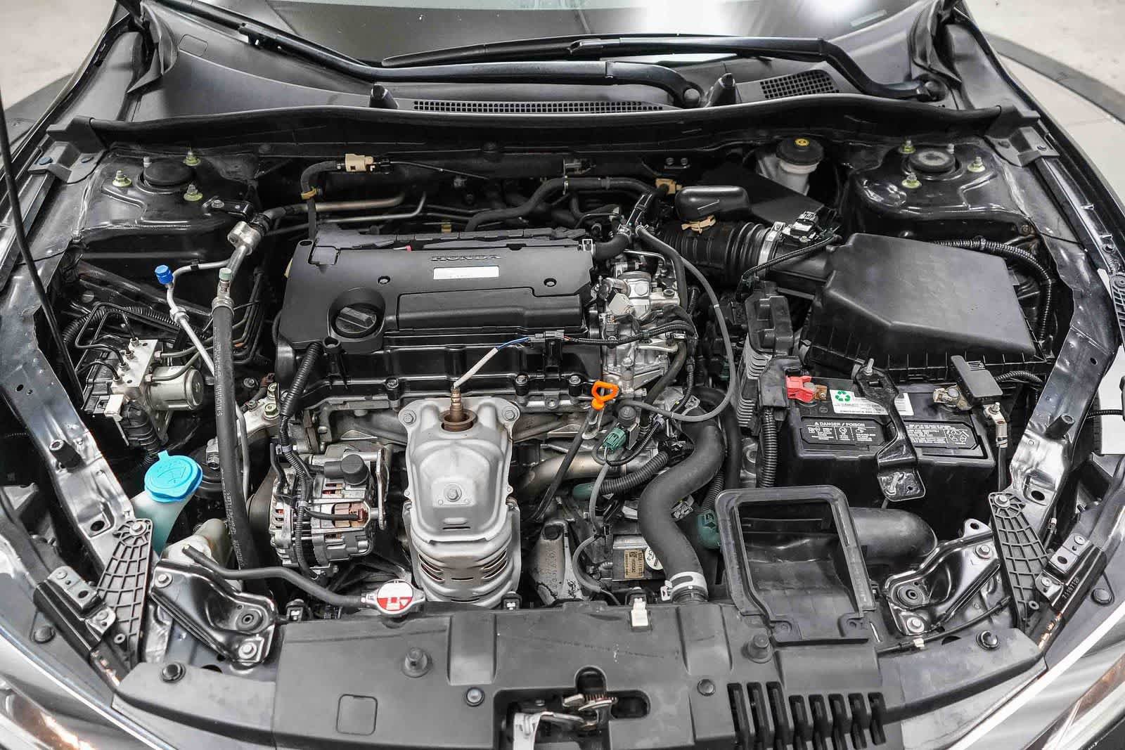 Used 2017 Honda Accord LX image 31
