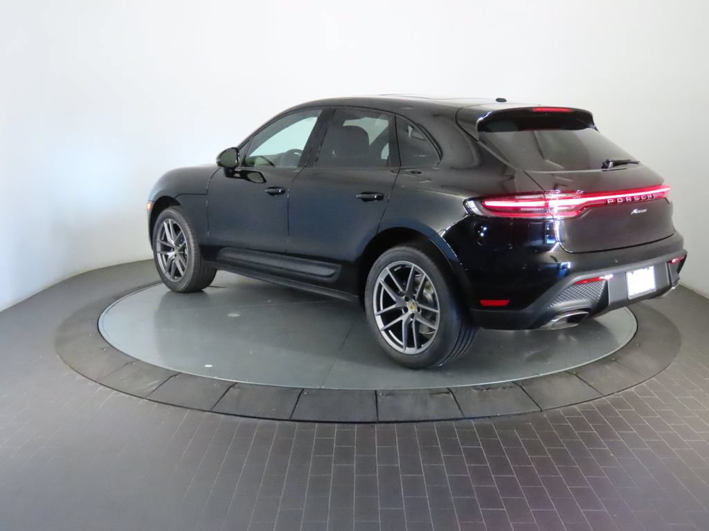New 2026 Porsche Macan AWD/4WD image 3