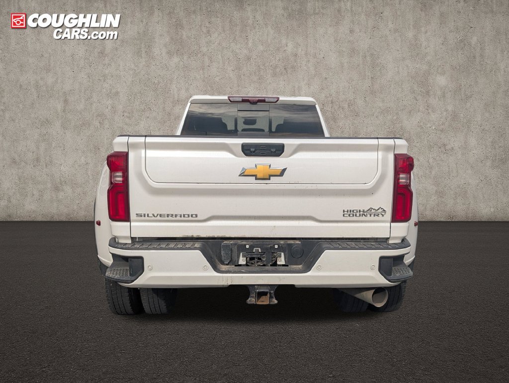 Used 2025 Chevrolet Silverado 3500 High Country w/ High Country Premium Package AWD/4WD image 7