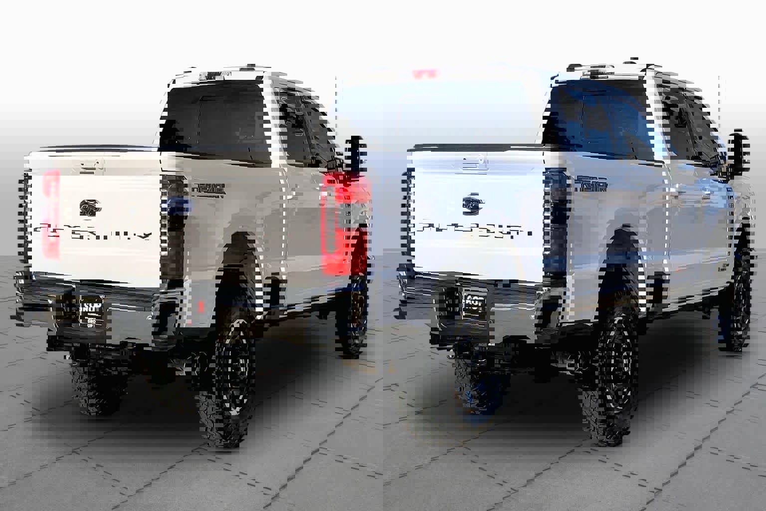 Used 2026 Ford F250 Lariat w/ Tremor Off-Road Package image 13