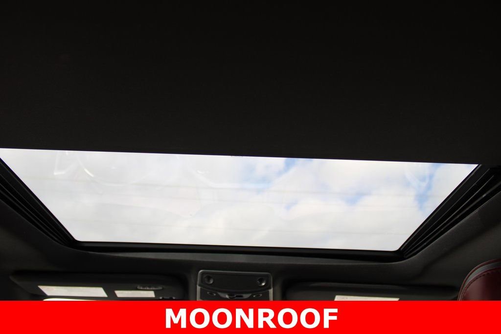 Certified 2022 Ford F450 Platinum w/ FX4 Off-Road Package image 15