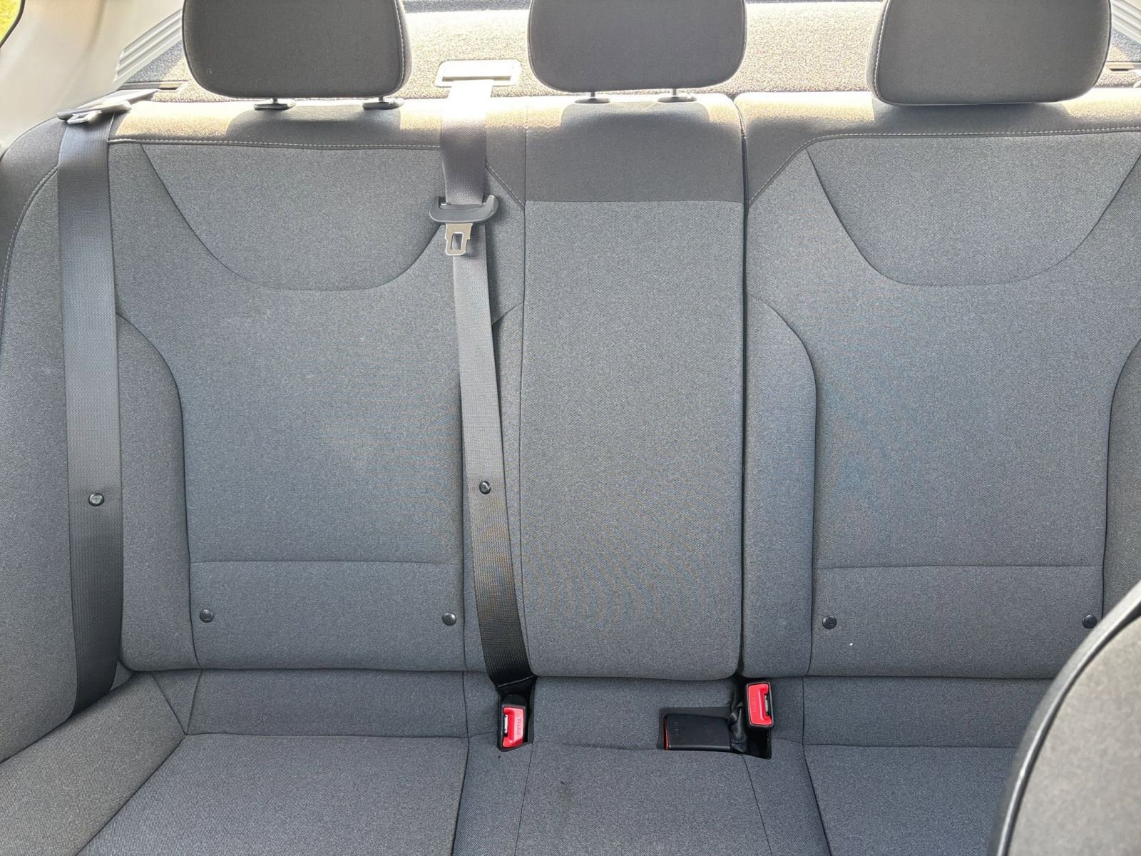 Used 2025 Kia K4 FWD image 37
