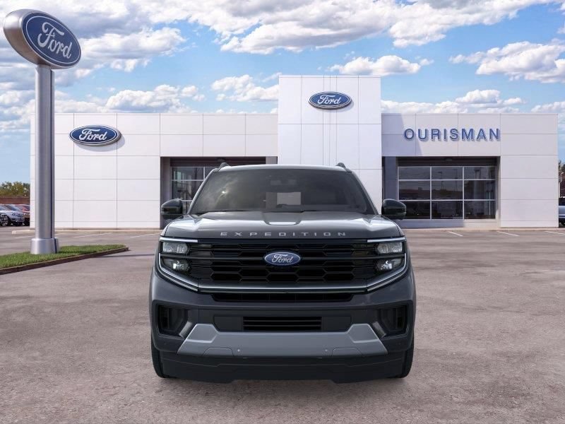 New 2026 Ford Expedition Max Platinum w/ Driver's Package AWD/4WD image 2