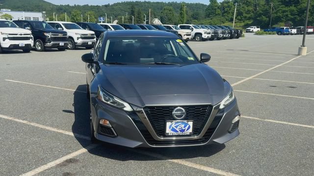 Used 2020 Nissan Altima 2.5 SR w/ Premium Package AWD/4WD image 3