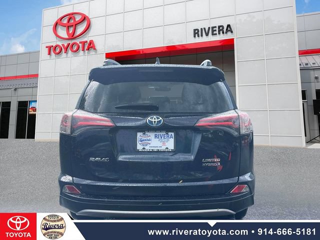 Used 2017 Toyota RAV4 Limited w/ Carpet Mat Package AWD/4WD image 8