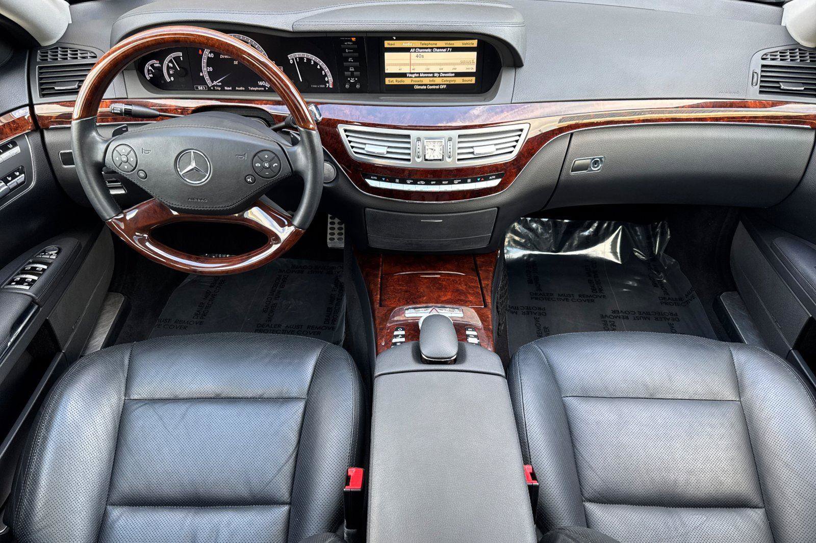 Used 2010 Mercedes-Benz S 550 image 12