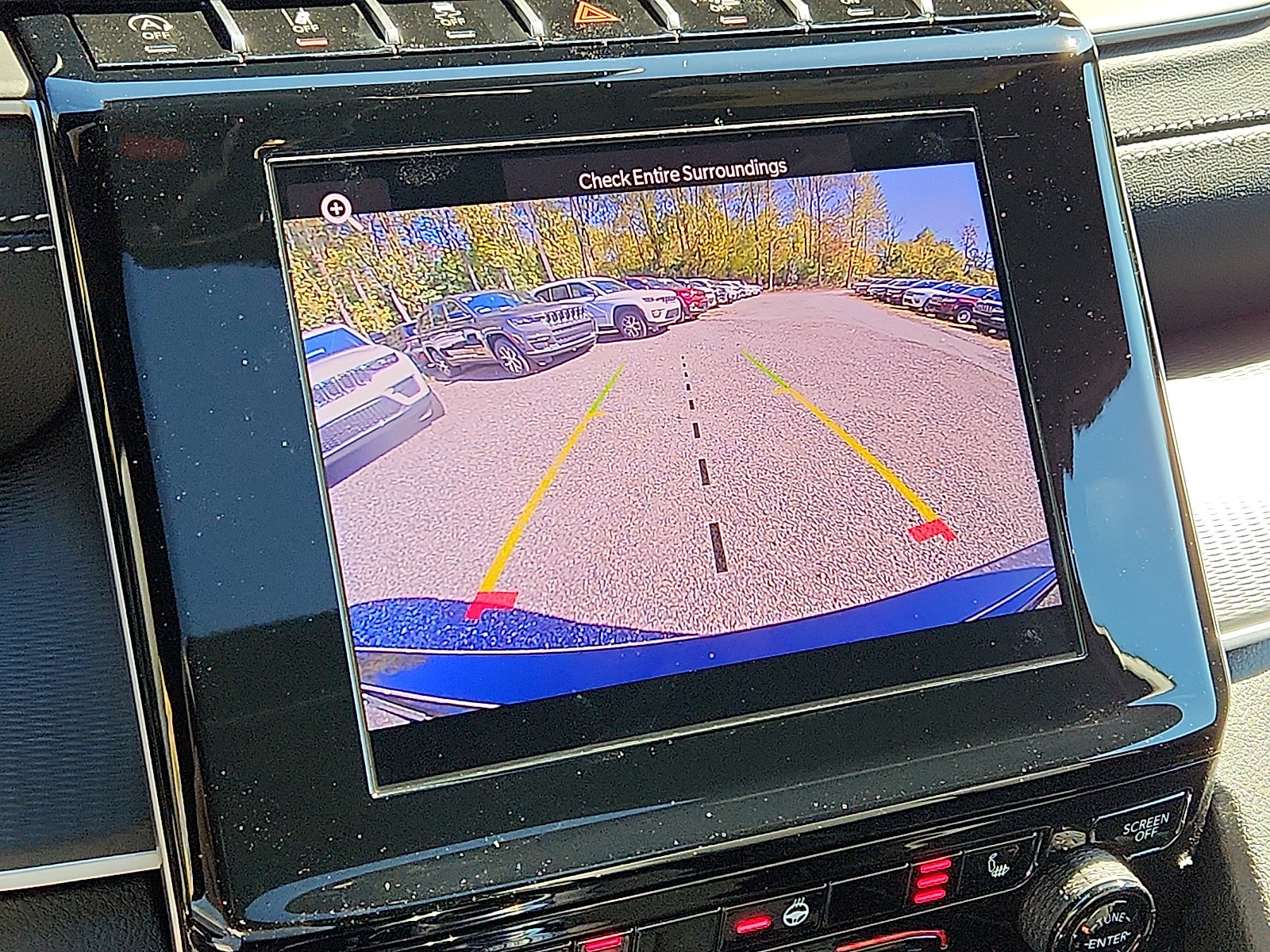 New 2025 Jeep Grand Cherokee Altitude image 13