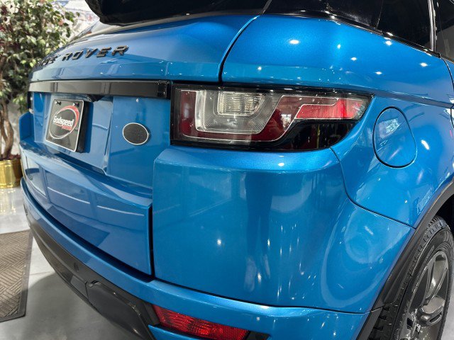 Used 2018 Land Rover Range Rover Evoque SE Premium AWD/4WD image 34