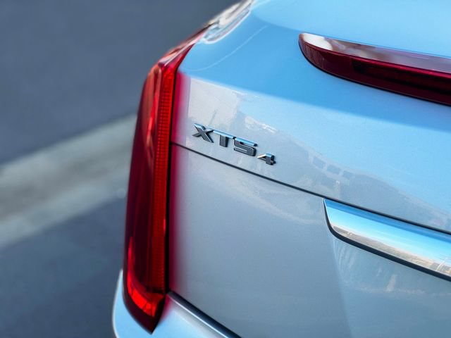 Used 2016 Cadillac XTS Luxury AWD/4WD image 9