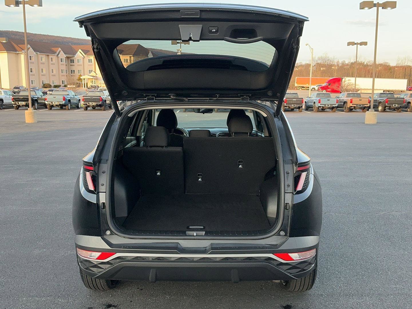 Certified 2023 Hyundai Tucson SEL image 32