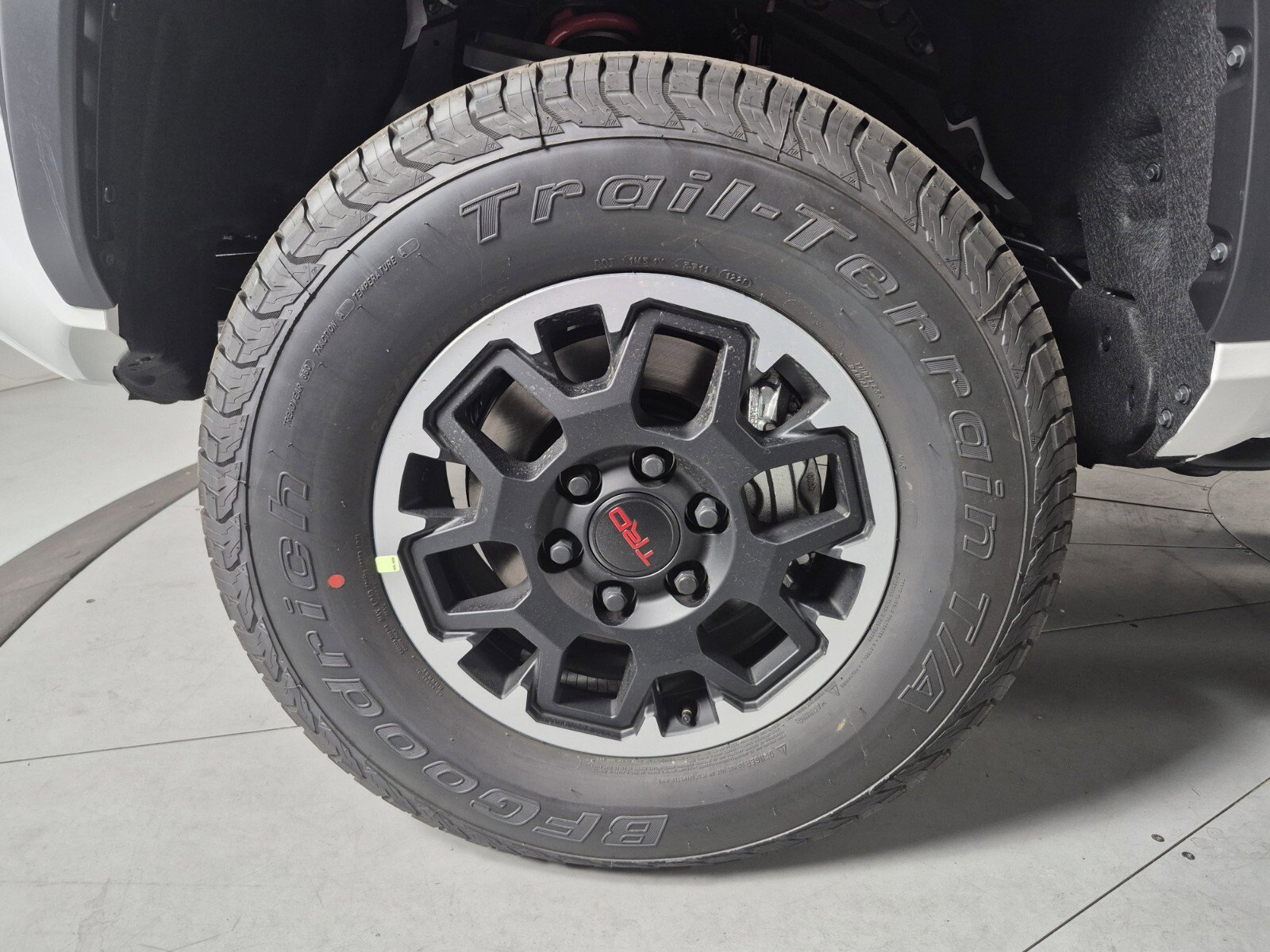 New 2026 Toyota Tacoma TRD Off-Road AWD/4WD image 10
