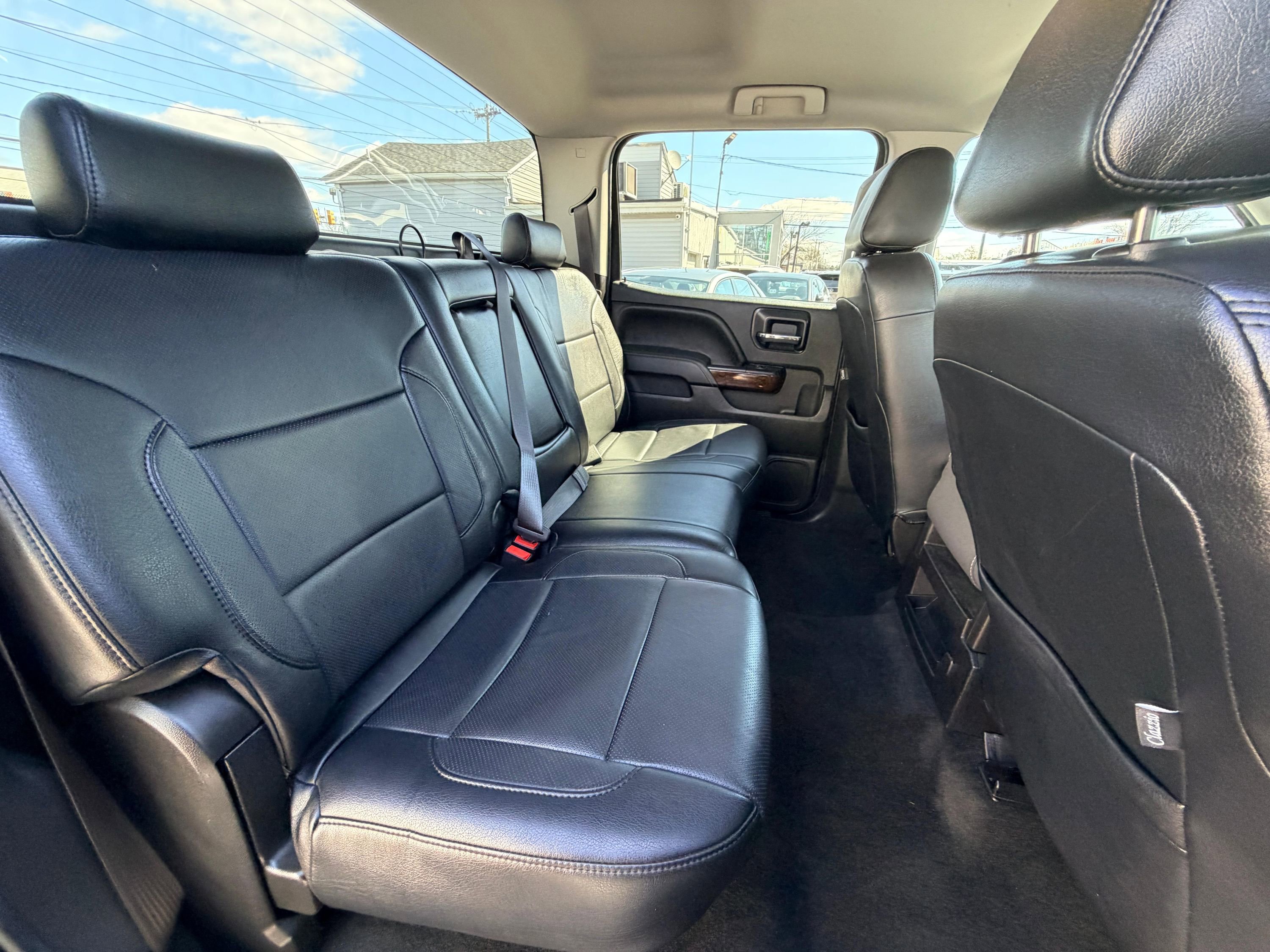 Used 2017 GMC Sierra 1500 SLE w/ SLE Value Package image 28